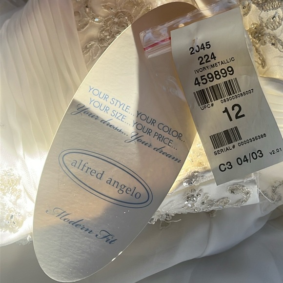 NWT Alfred Angelo Wedding Pantsuit for Bride/lace chiffon/beads - gorgeous Sz 12 - Picture 13 of 13